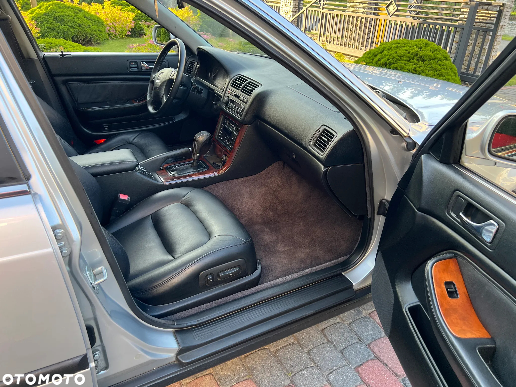 Honda Legend 3.2 - 30