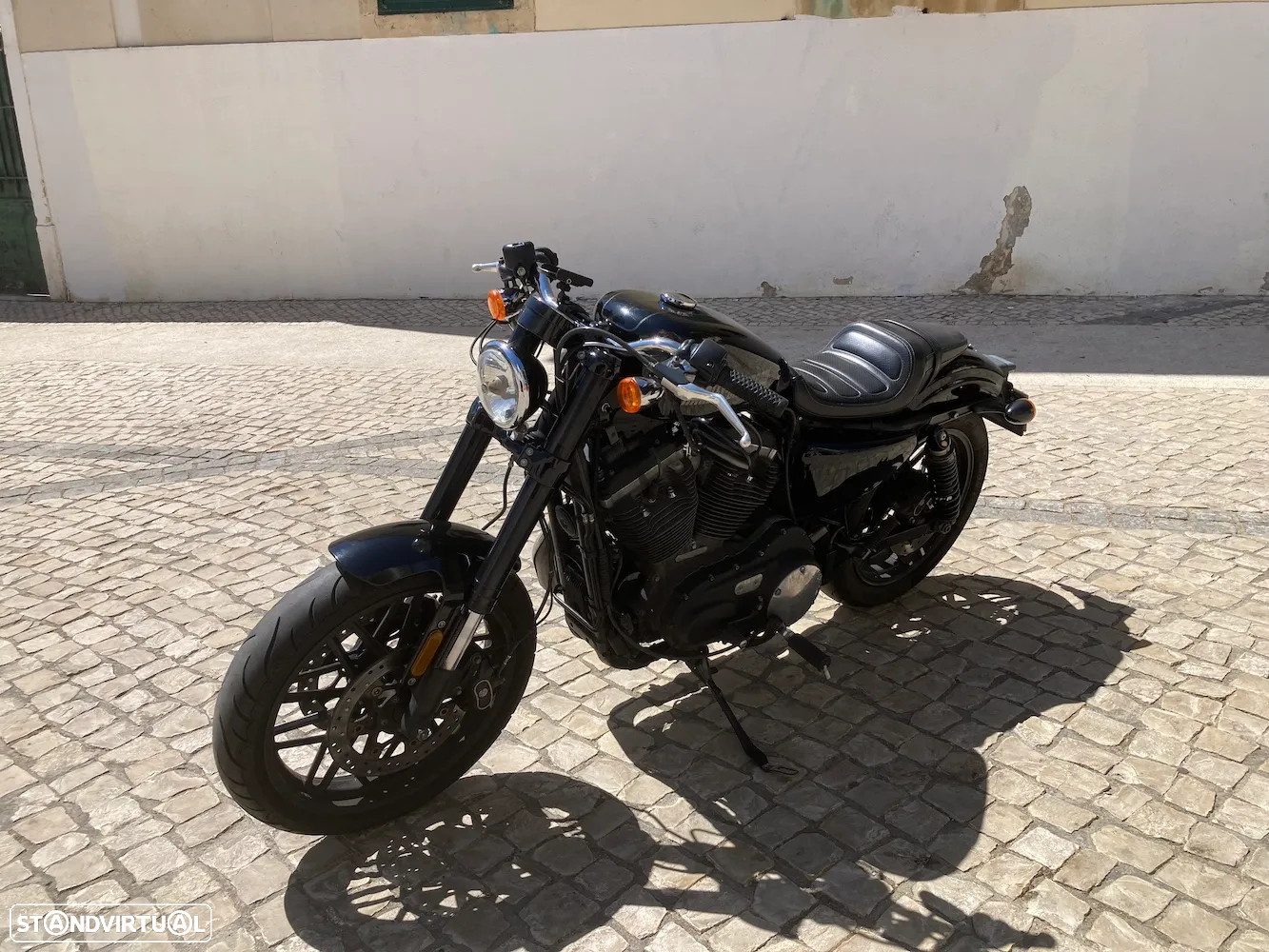 Harley-Davidson Roadster - 4