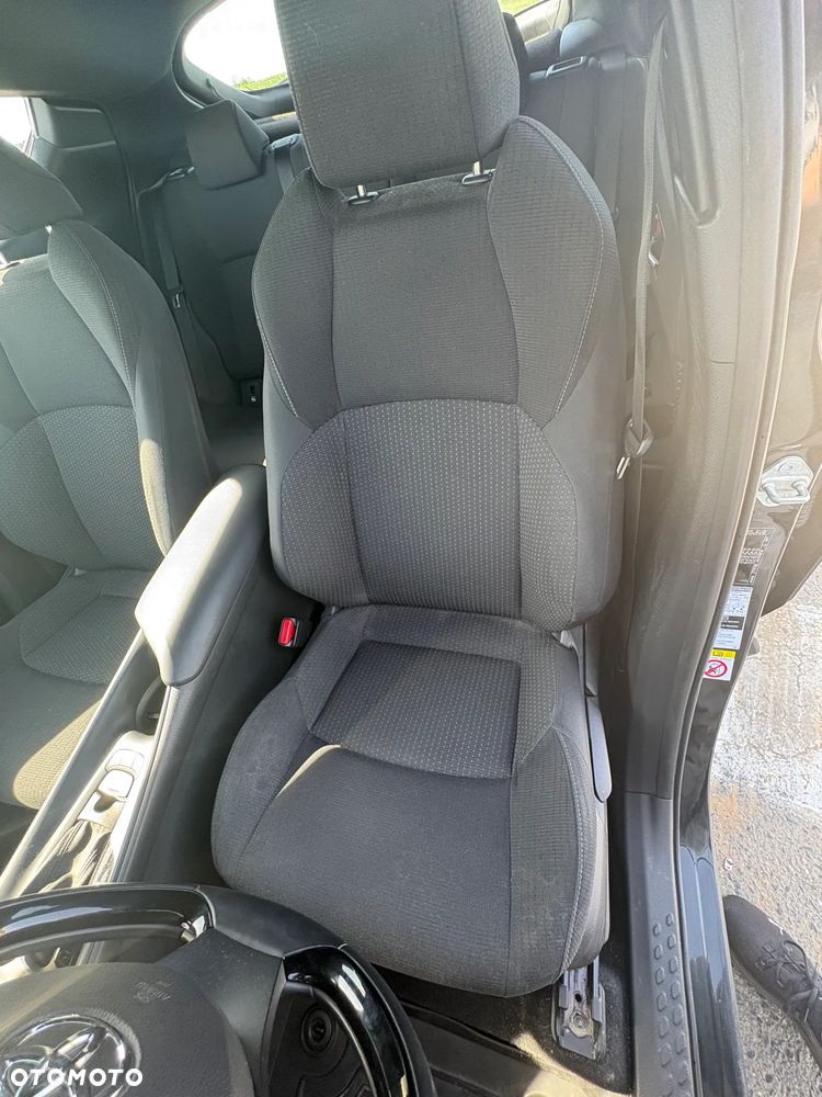 Toyota C-HR 1.2 T Premium CVT - 35