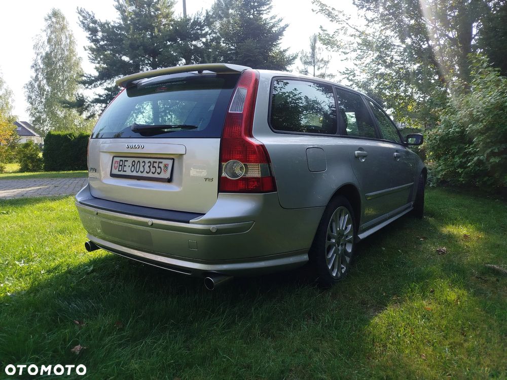 Volvo V50 T5 Momentum - 4