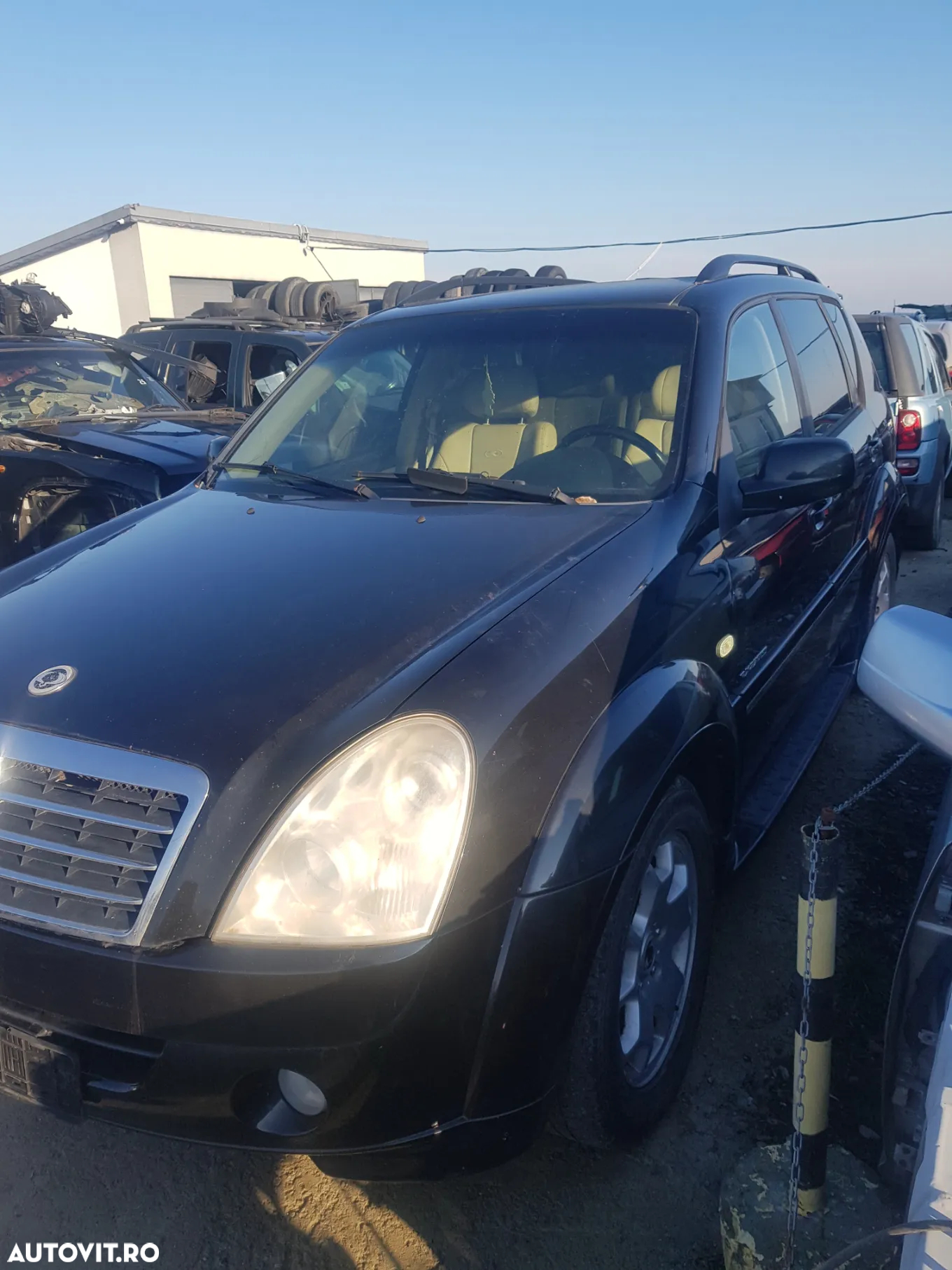 dezmembrez ssang yong rexton facelift 2007 motorizare 163cp - 3
