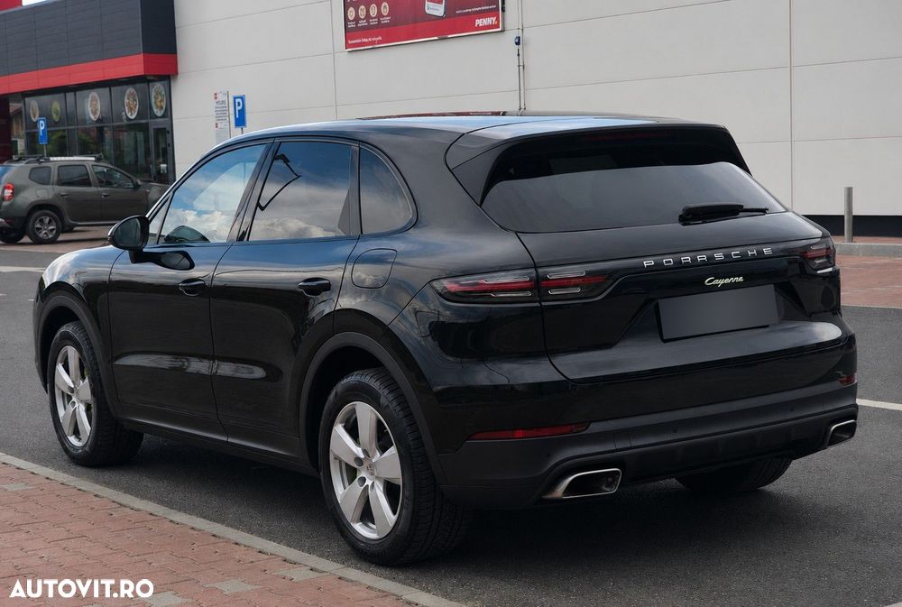 Porsche Cayenne Tiptronic S - 4