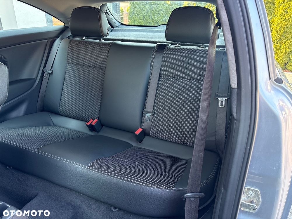 Opel Astra 1.6 Innovation 110 Jahre - 18