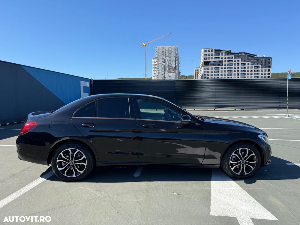 Mercedes-Benz C 220 d 4MATIC Aut. - 6