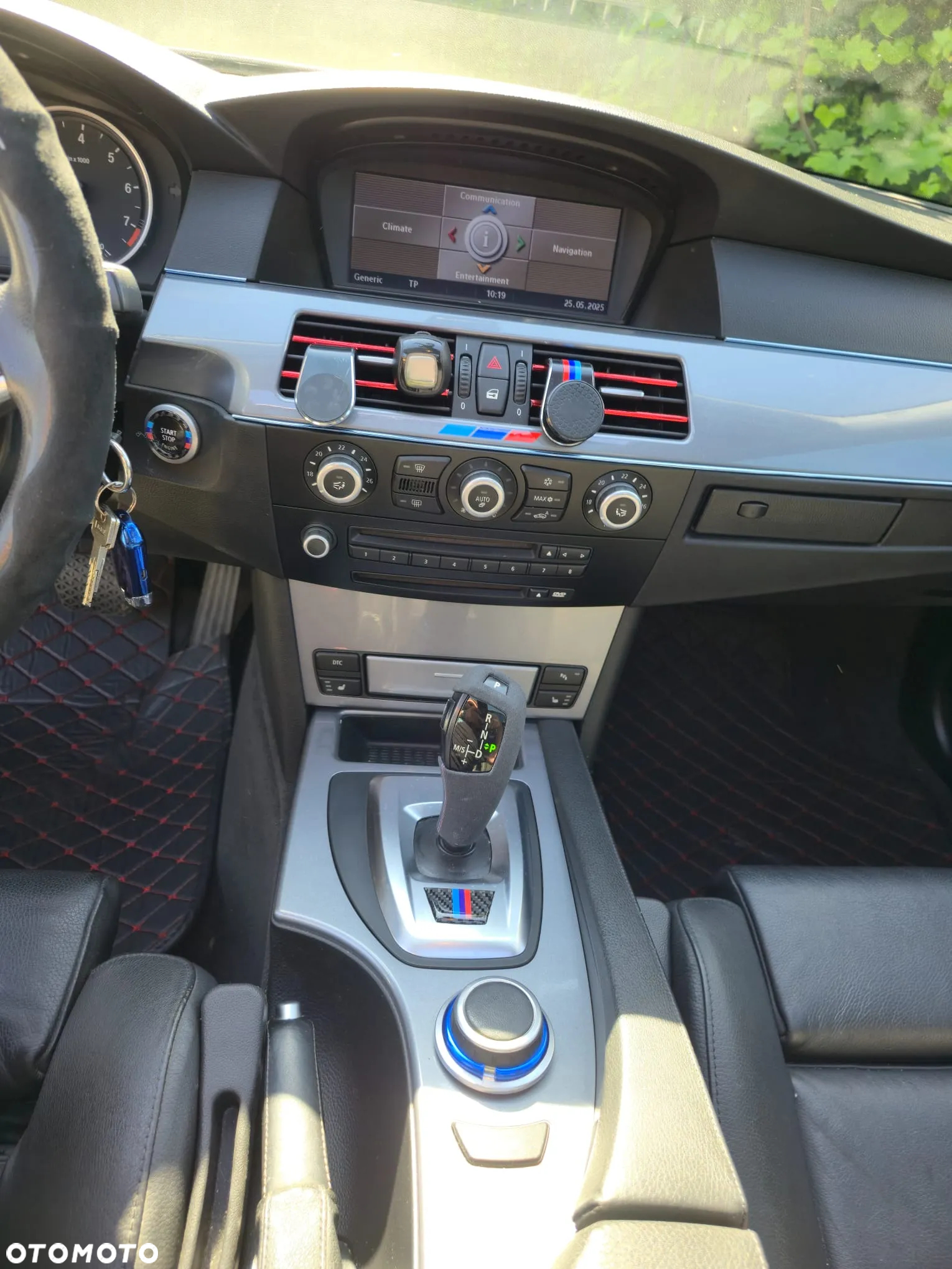 BMW Seria 5 525xi Touring Edition Sport - 9
