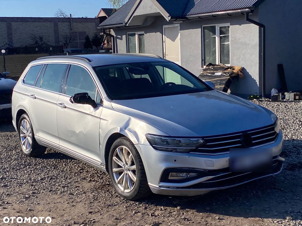 Volkswagen Passat - 10