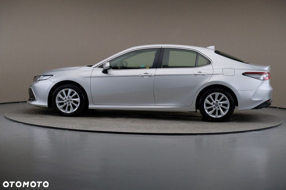 Toyota Camry 2.5 Hybrid Comfort CVT - 4