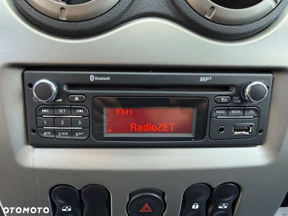 Dacia Sandero - 27