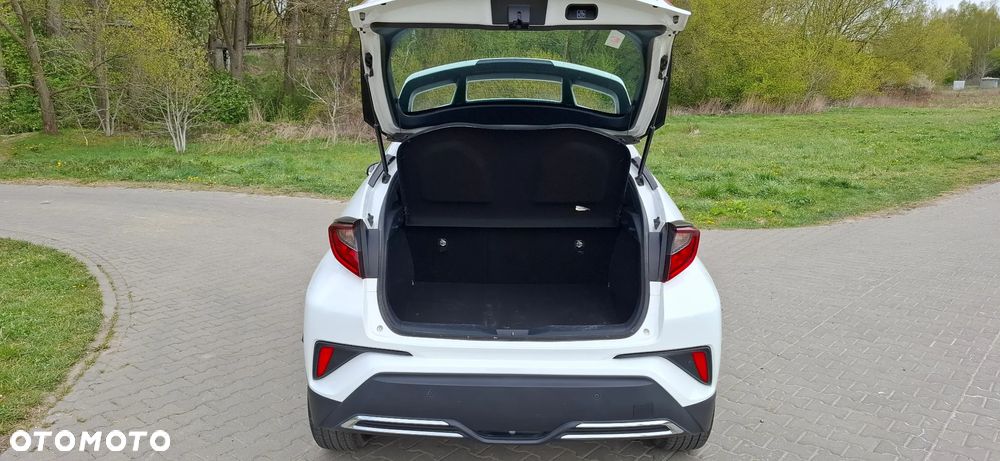 Toyota C-HR 2.0 Business-Edition - 17