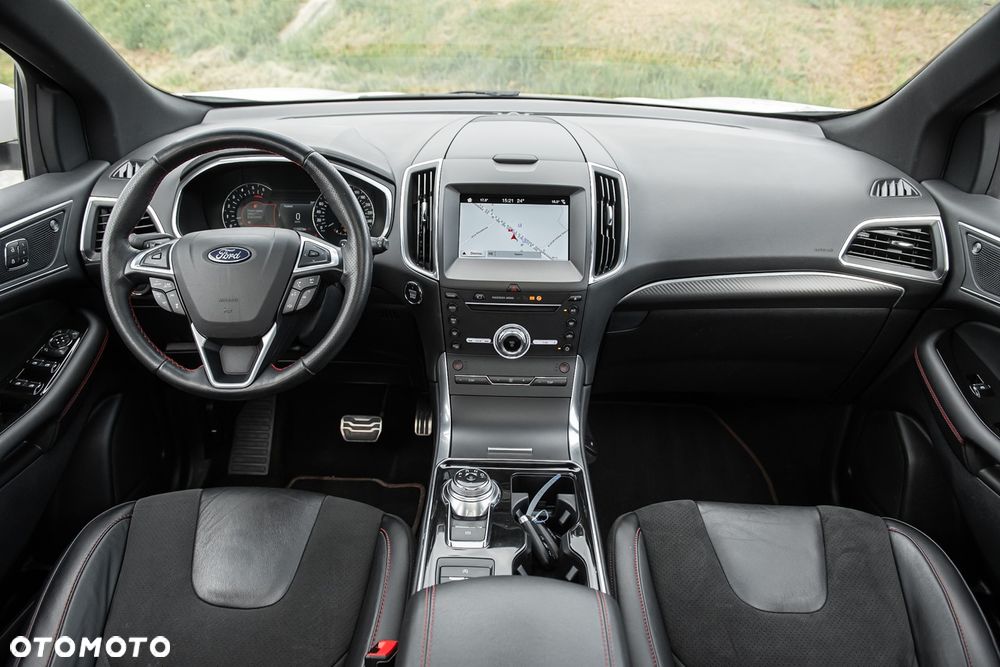 Ford Edge 2.0 EcoBlue Bi-Turbo 4x4 ST-LINE - 30