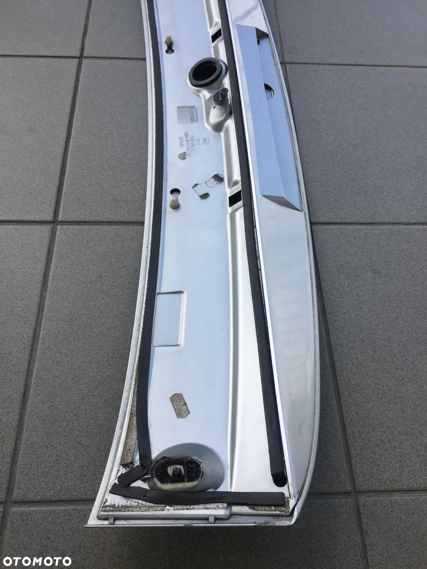 SPOILER LOTKA SEAT LEON I 1M6827933B: LS7N - 6