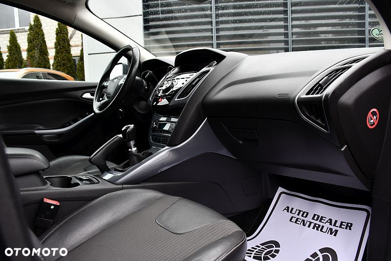 Ford Focus 1.6 EcoBoost Start-Stopp-System Titanium - 6