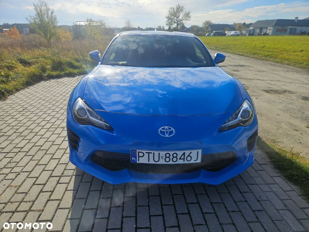 Toyota Gt86 2018 photo 2
