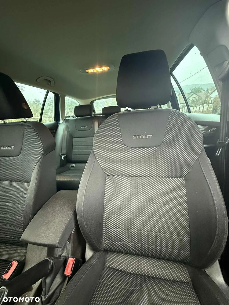 Skoda Octavia Scout 2.0 TDI 4x4 - 12