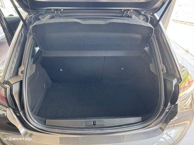 Peugeot 208 1.2 PureTech Active Pack - 9