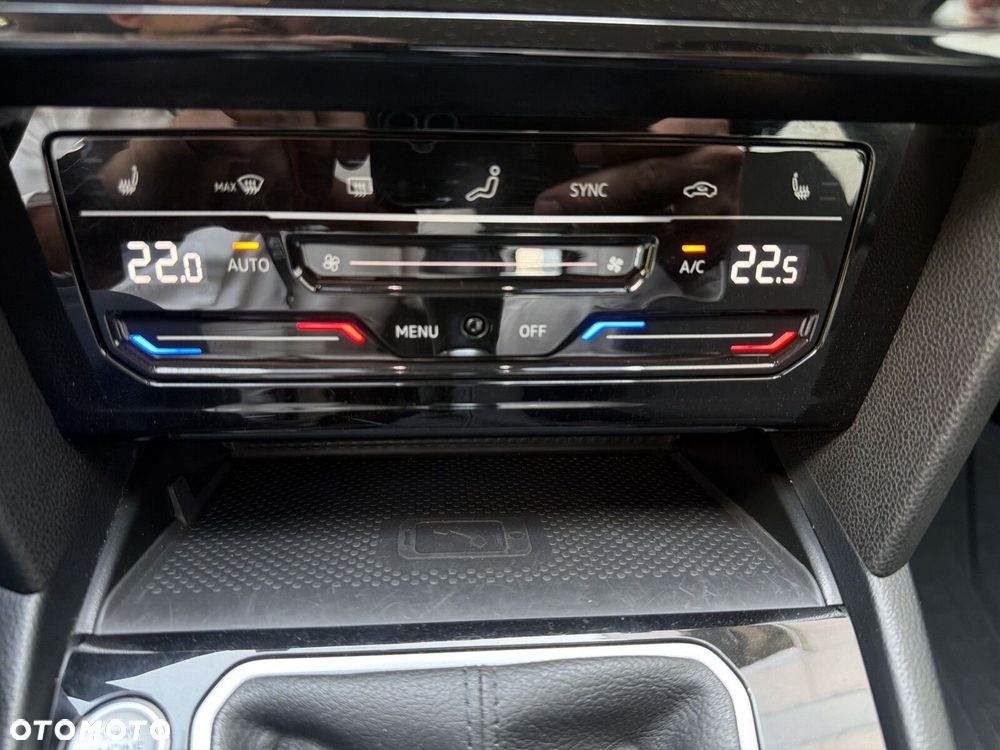 Volkswagen Passat Variant 2.0 TDI EVO Business - 29