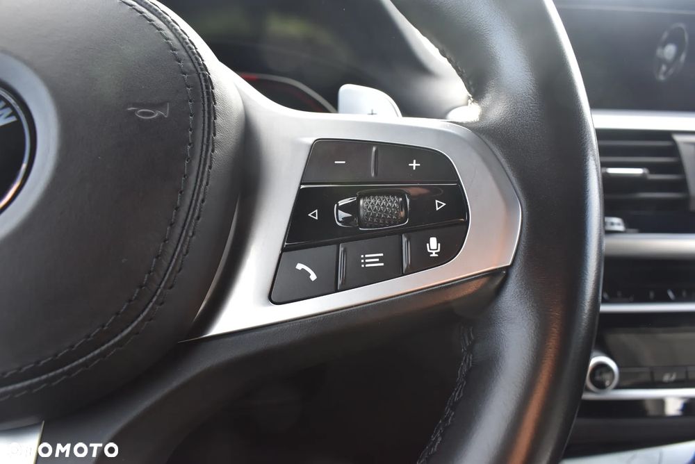 BMW X3 xDrive20i GPF Advantage - 27