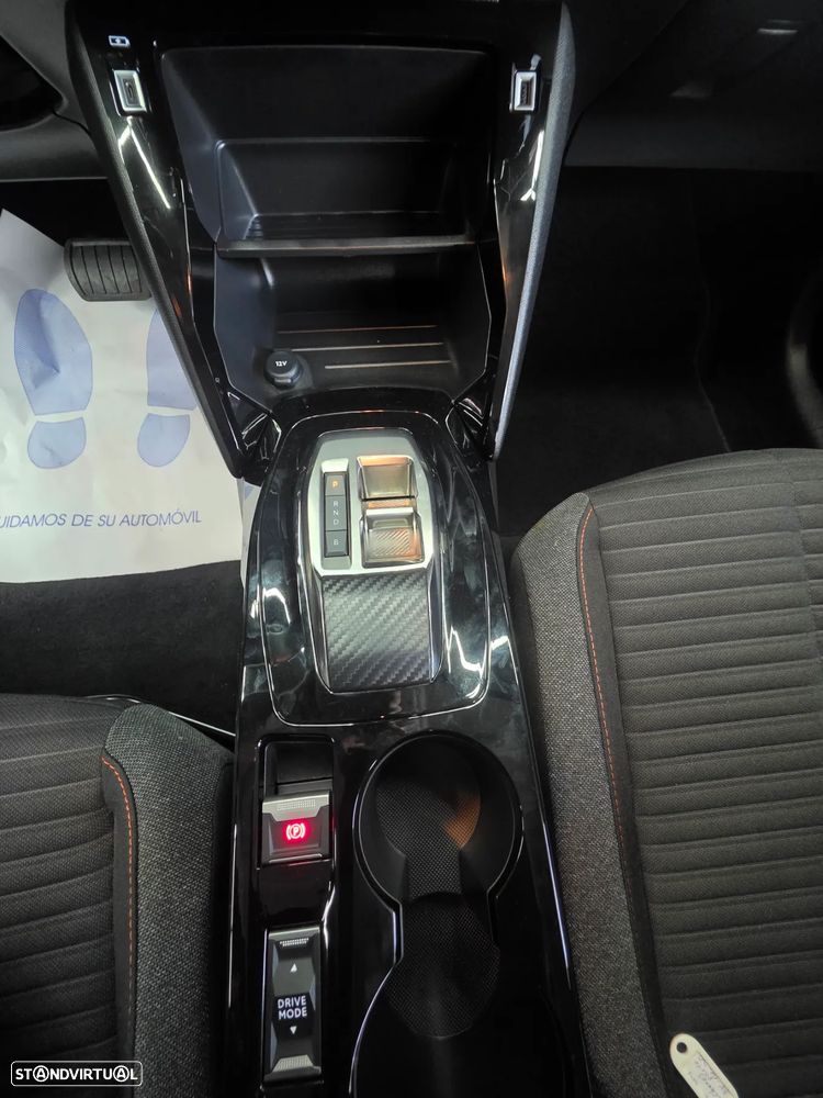 Peugeot e-208 50 kWh Allure - 18