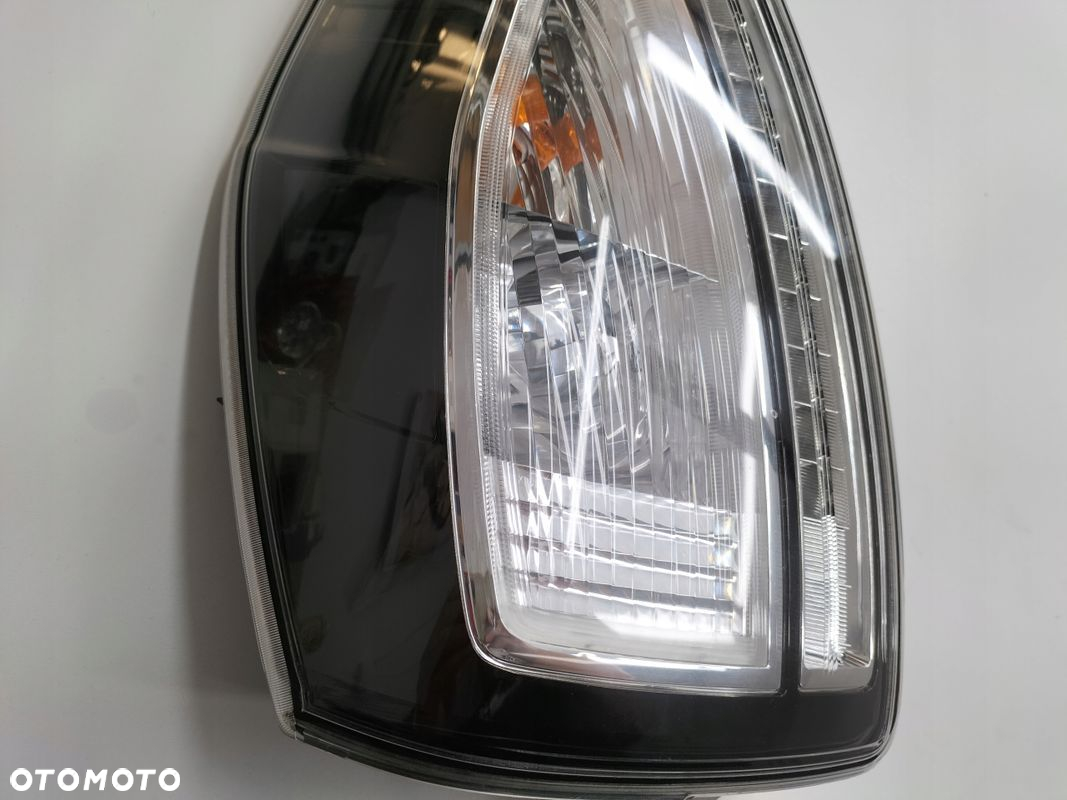 LAMPA LEWY TYŁ LEWA TYLNA LED LIFT MAZDA 5 - 4