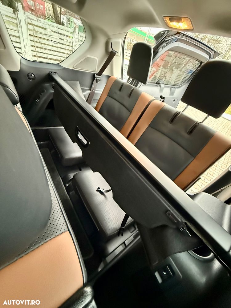 Toyota Land Cruiser 2.8l D-4D 204 CP A/T Luxury Black Matte Edition - 25