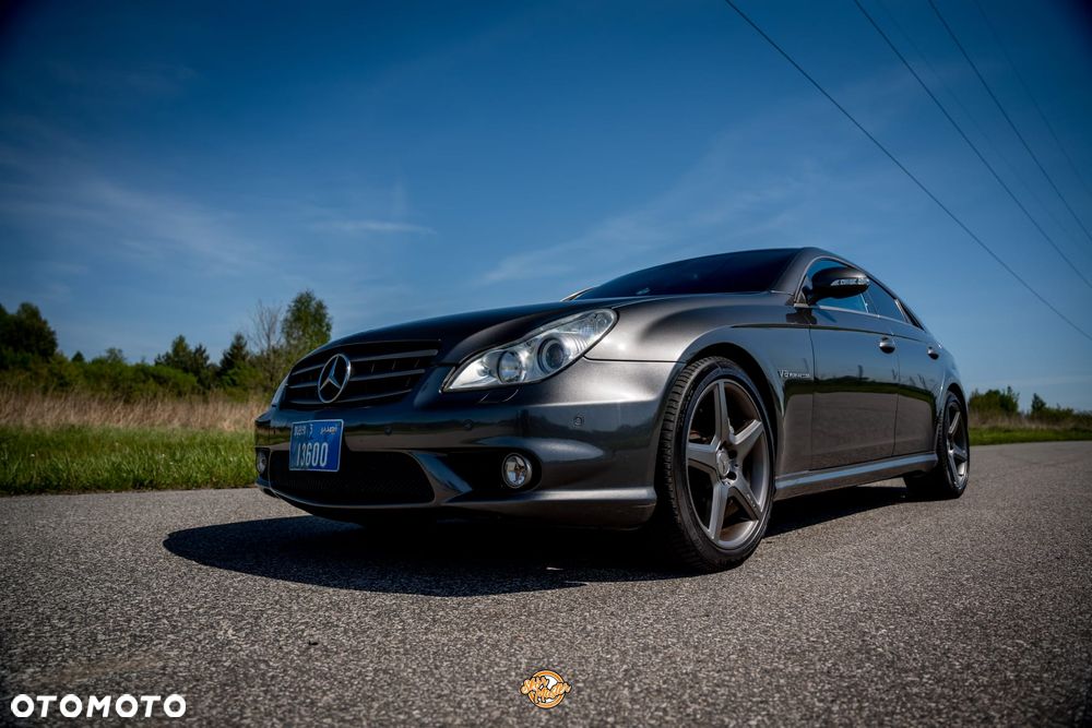 Mercedes-Benz CLS - 21