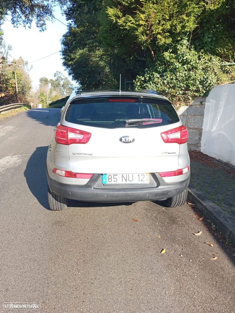 Kia Sportage - 1