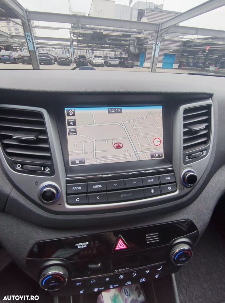 Hyundai Tucson 2.0 CRDI 4WD 6AT Premium+ - 18