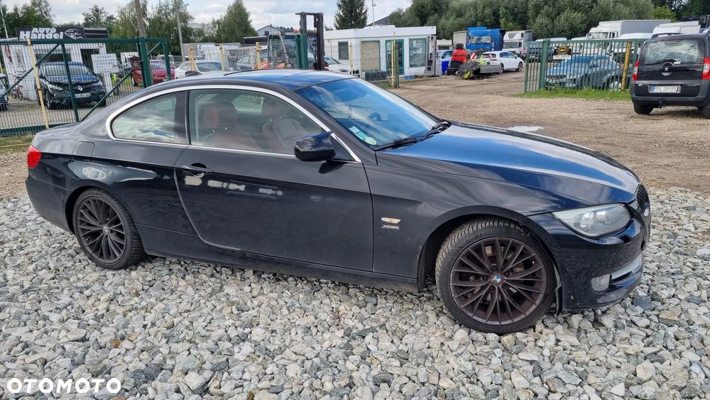 BMW Seria 3 330d xDrive - 1
