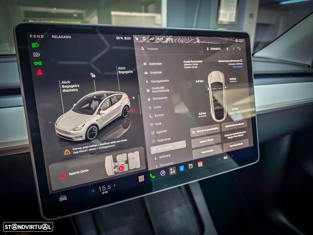 Tesla Model Y Long Range Dual Motor AWD - 35