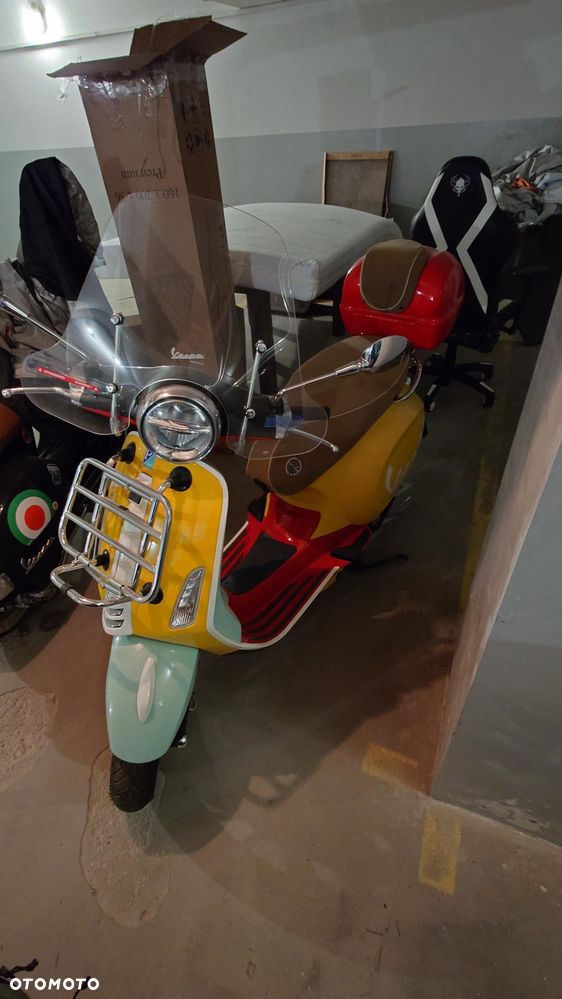 Vespa Primavera - 2