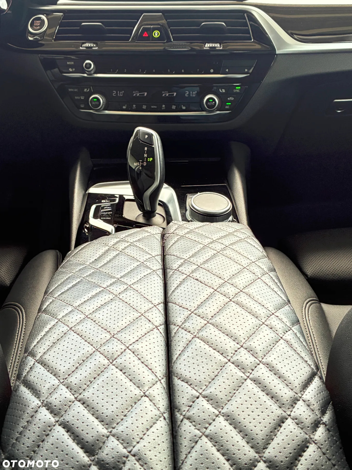 BMW Seria 5 520d - 23