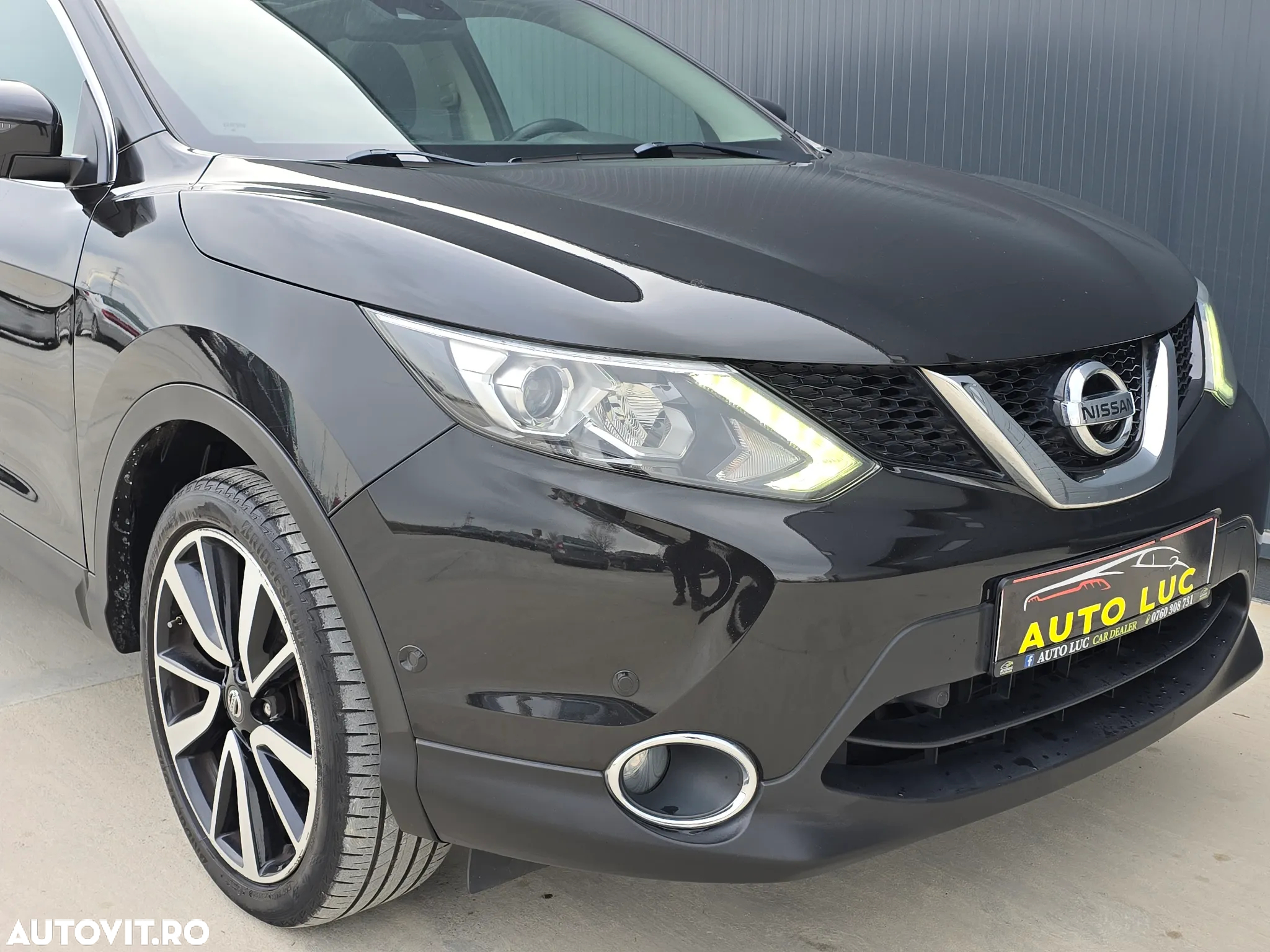 Nissan Qashqai 1.5 DCI TEKNA+ - 19