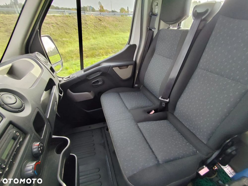 Opel Movano - 11