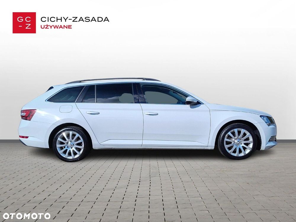 Skoda Superb 2.0 TDI Ambition - 6