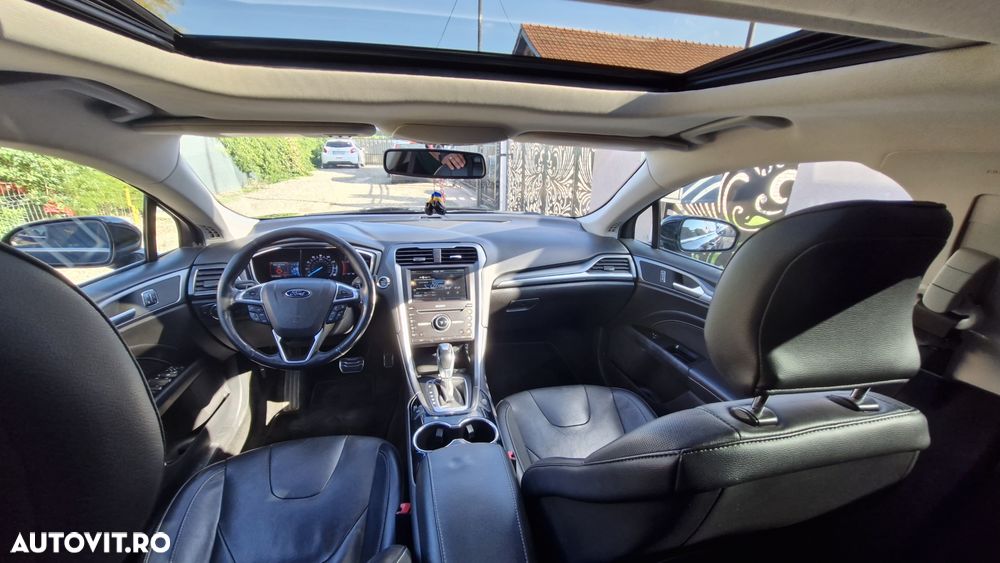 Ford Mondeo 2.0 EcoBoost Aut. Titanium - 15