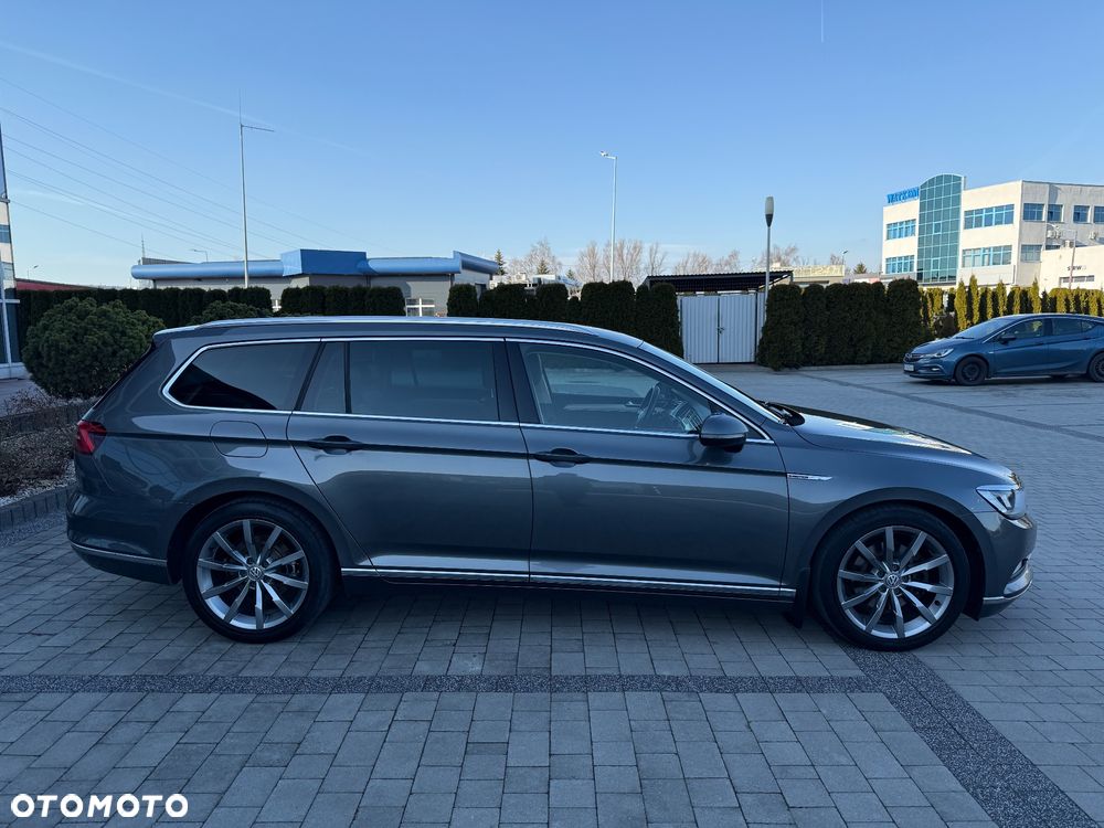 Volkswagen Passat 2.0 TDI SCR DSG 4Motion Elegance - 8