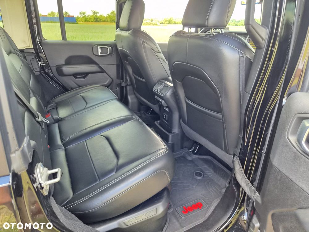 Jeep Wrangler 2.0 PHEV Softtop AWD Automatik Sahara - 16