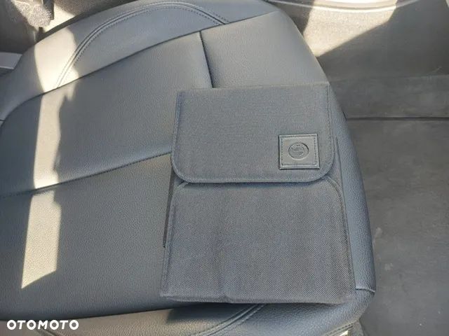 BMW X1 sDrive18i Advantage - 27