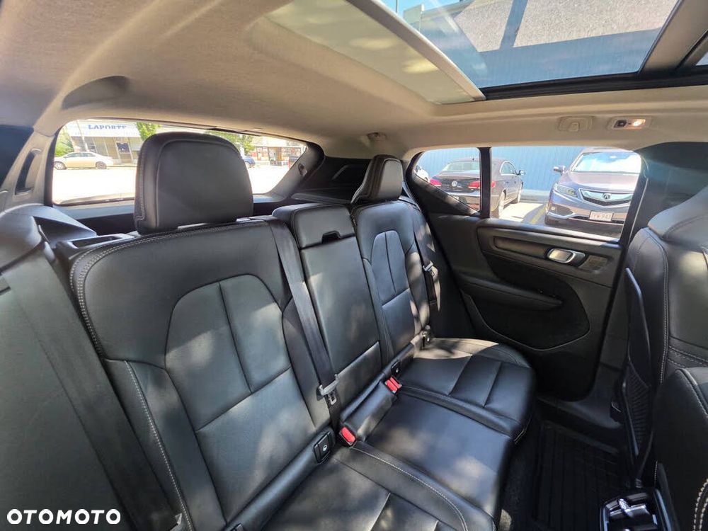 Volvo XC 40 T5 AWD Momentum - 18