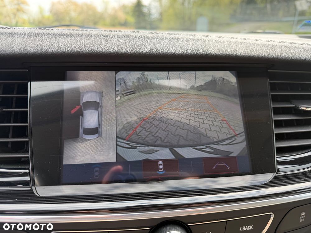 Opel Insignia 2.0 T 4x4 Innovation S&S - 19