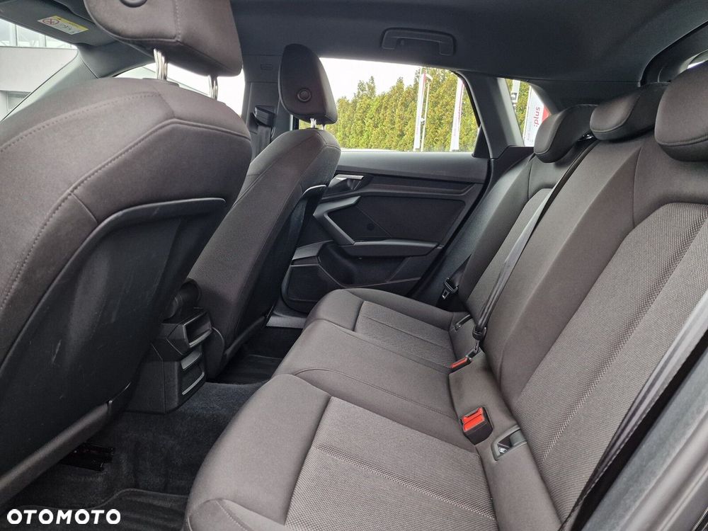 Audi A3 Sportback - 12