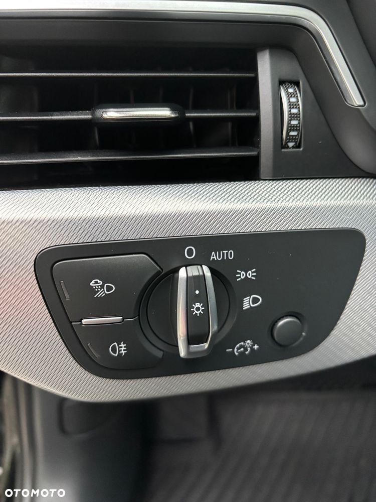 Audi A4 Avant 40 TDI S tronic quattro sport - 27