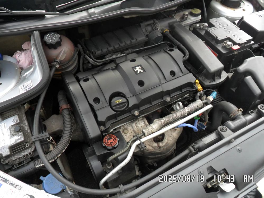 Peugeot 206 CC ver-1-6-euro3 - 14