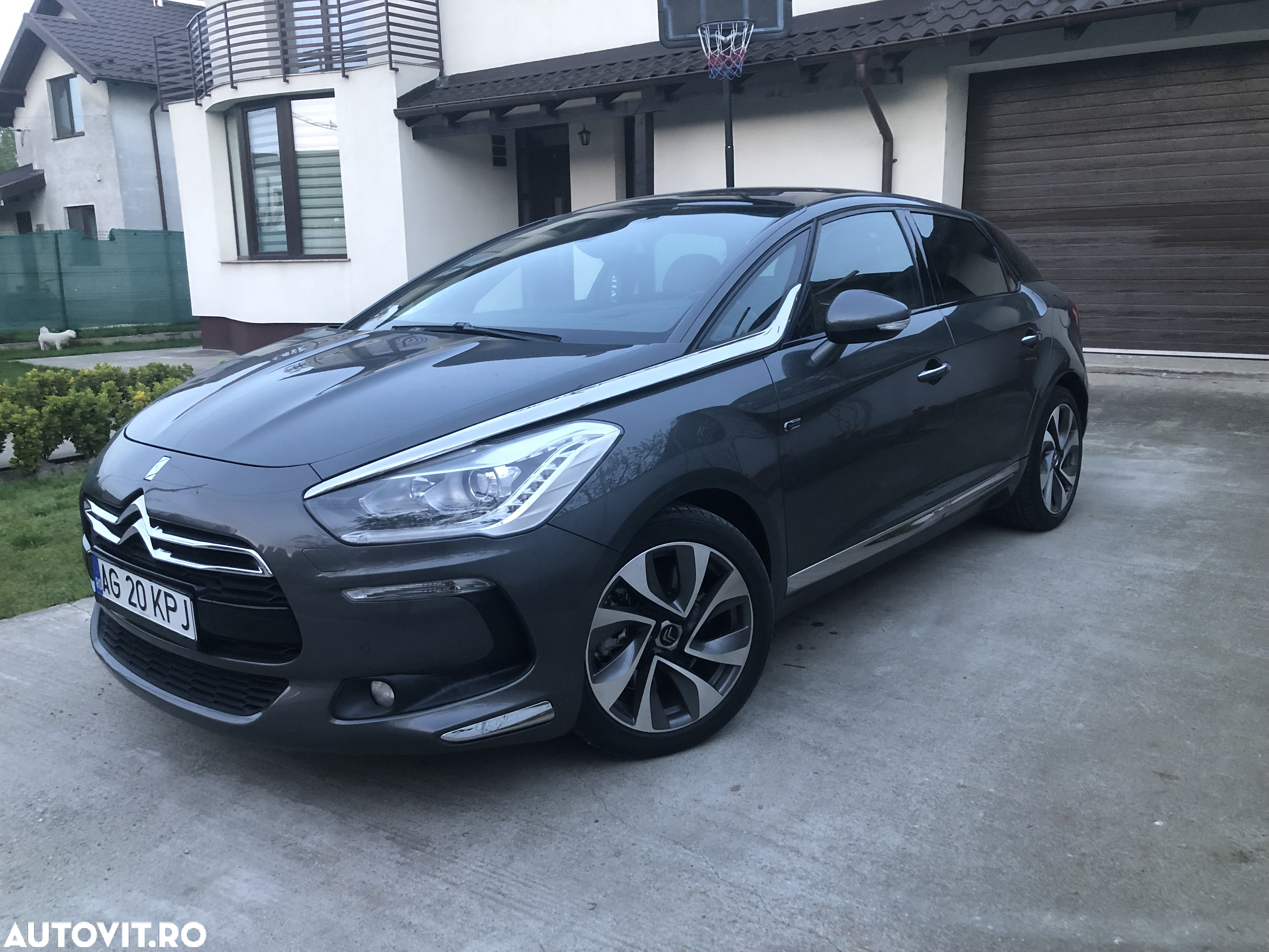 Citroën DS5 HDi 165 Aut. SportChic - 2