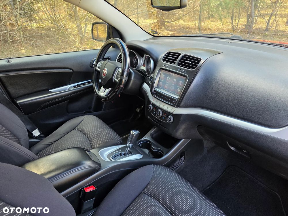 Fiat Freemont 2.0 Multijet 16V DPF Automatik Allrad Urban - 27