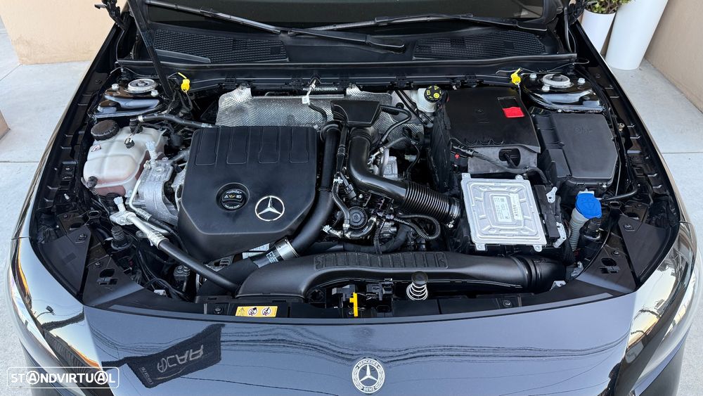 Mercedes-Benz A 180 AMG Line - 29
