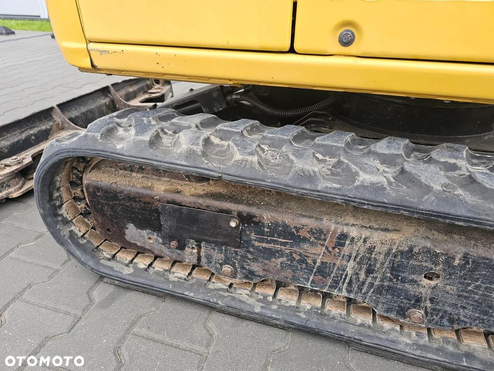 Caterpillar 301.8 - 8