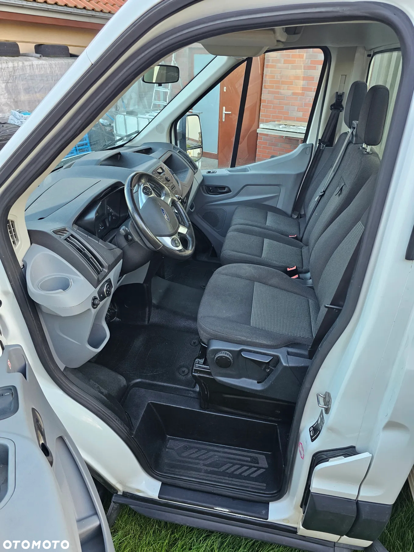 Ford Transit - 10