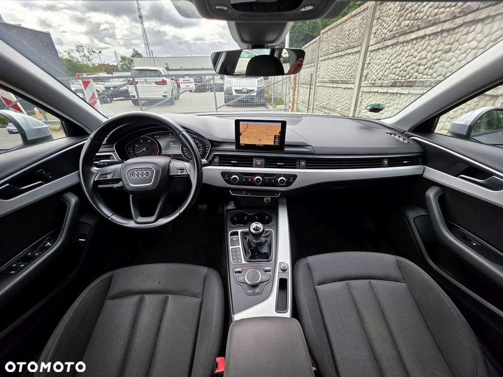 Audi A4 Avant 2.0 TDI - 14