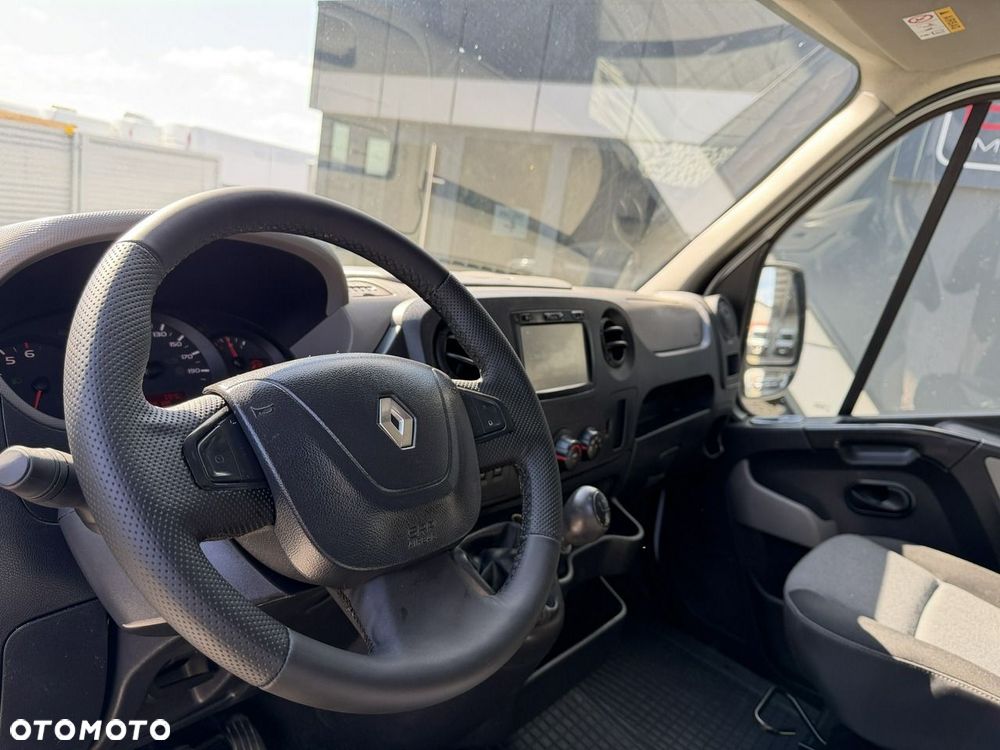 Renault Master - 10